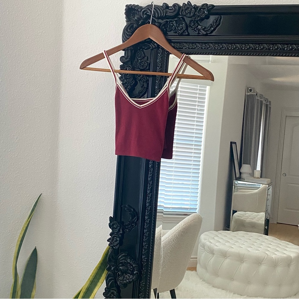 Harlow | Women’s Red Cropped Racer Back Tank Top